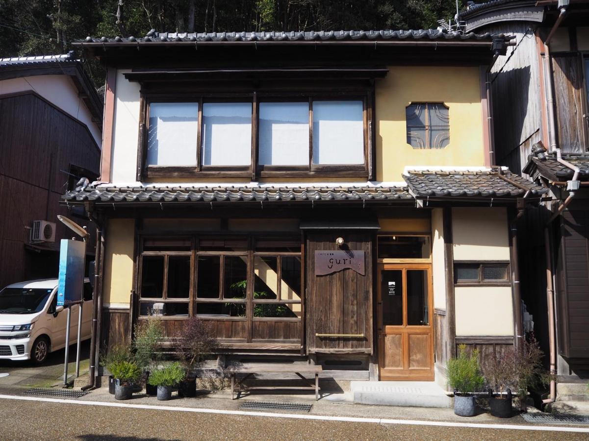 Ine Cafe & Bb Guri B&B 외부 사진